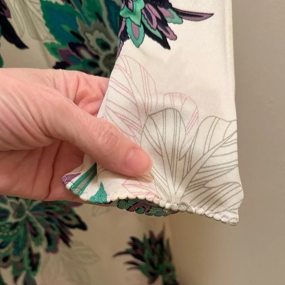 Elie Tahari Silk Floral Tie-Waist Dress - Effortless Elegance - Picture 5 of 13